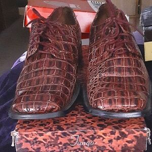 Men's Brown Crocodile Pattern Shoes